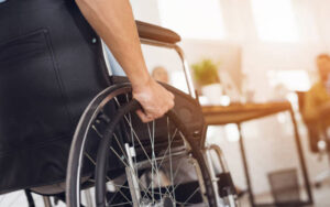 Держава створює умови для забезпечення прав осіб з інвалідністю