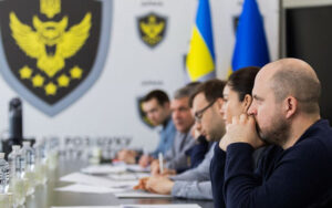 В АРМА підвищать посадові оклади — скільки платитимуть радникам і помічникам