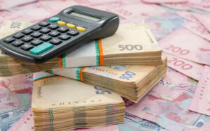 Профспілки пропонують переглянути бюджет заради зростання зарплат