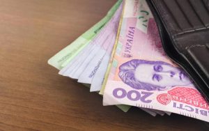 Без змін: Мінфін не планує підвищення «мінімалки» та прожиткового мінімуму