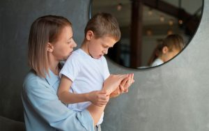 Відпустка для догляду за дитиною з інвалідністю: вплив на щорічну відпустку