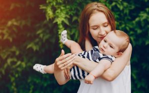 Догляд за дитиною і ЄСВ: як формуються внески