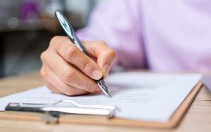 Візування та ознайомлення з документами: уникаємо помилок