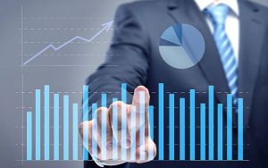 Ринок праці оживає, інфляція сповільнюється: НБУ про економіку жовтня