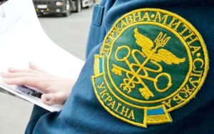 Унормовано використання бодікамер посадовими особами митних органів
