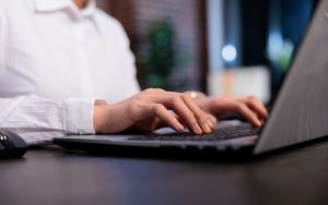 Соціальна сфера переходить у «цифру»: підписано закон про Єдину систему