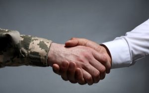 Вакансії з бронюванням «злетіли»: кого шукають роботодавці та скільки платять