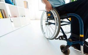 Можливості для всіх: ДСЗ посилює програми зайнятості для людей з інвалідністю