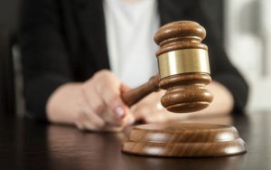 Ознаки трудових відносин у судовій практиці: висновки Верховного Суду