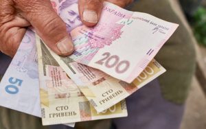 У парламенті пропонують підняти мінімальну пенсію до 25 тисяч