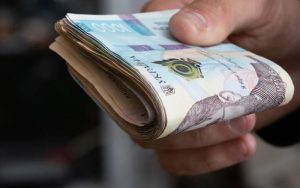 Оплата праці іноземців: роз’яснення Держпраці для роботодавців