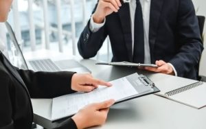 Важливість посадової інструкції: що потрібно знати держслужбовцям
