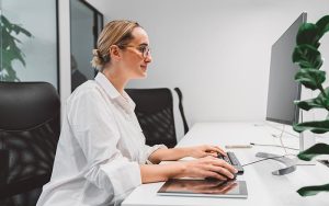 Охорона праці при роботі за ПК: обов’язки роботодавця