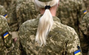 Військовий облік для жінок: хто підлягає та як відбувається постановка