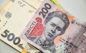 Зарплати позашкільних педагогів зростуть: новий Закон набув чинності