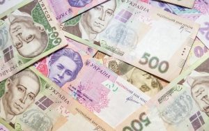 Кабмін оновив винагороди держвиконавців: нові відсотки та правила