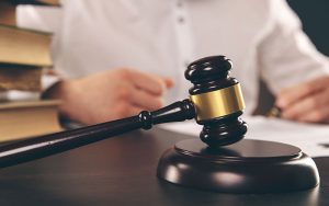 Затримка виплат при звільненні: нова формула від Верховного Суду