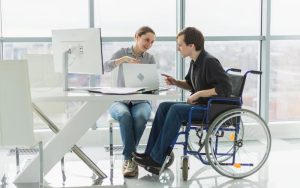 Працевлаштування людей з інвалідністю: результати роботи Служби зайнятості за пів року