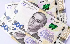 Зарплати працівників культури зростуть: Кабмін затвердив нові правила оплати праці