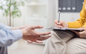 В Україні затвердили новий стандарт для соціальних педагогів та оновили стандарт практичних психологів