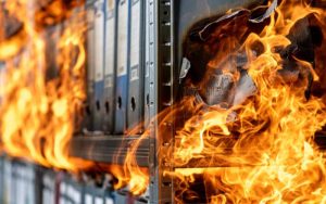 Згоріли документи в архіві через обстріл: алгоритм дій для підприємства
